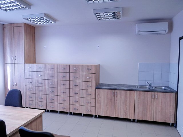 Átadták a felújított felnőtt háziorvosi rendelőt 46